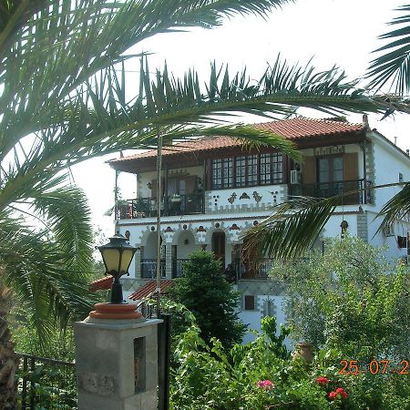 Villa Karapataki Skala Rachoni  エクステリア 写真