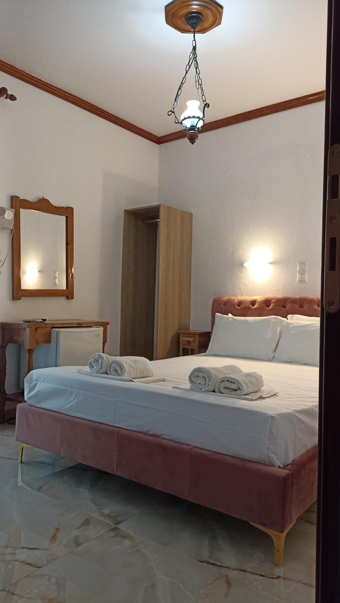 Villa Karapataki Skala Rachoni  エクステリア 写真