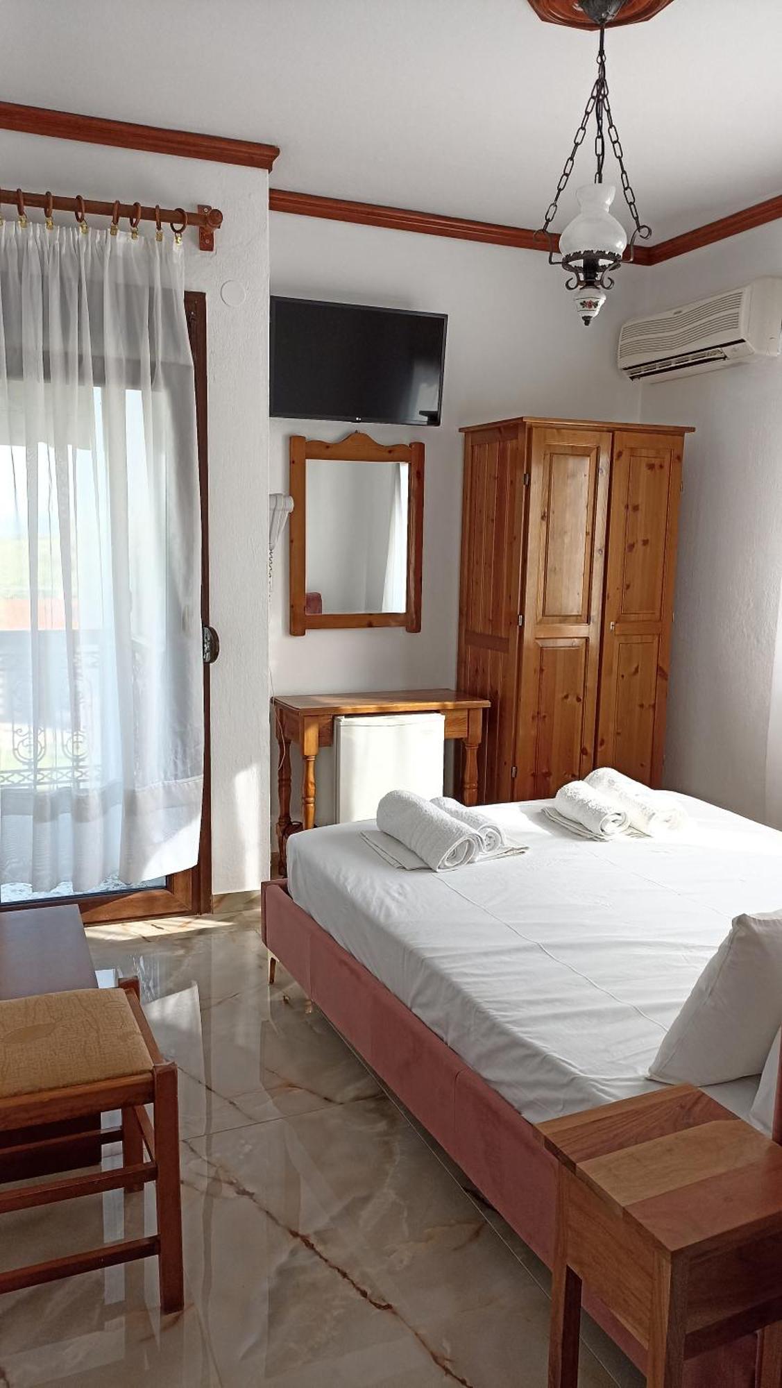 Villa Karapataki Skala Rachoni  エクステリア 写真