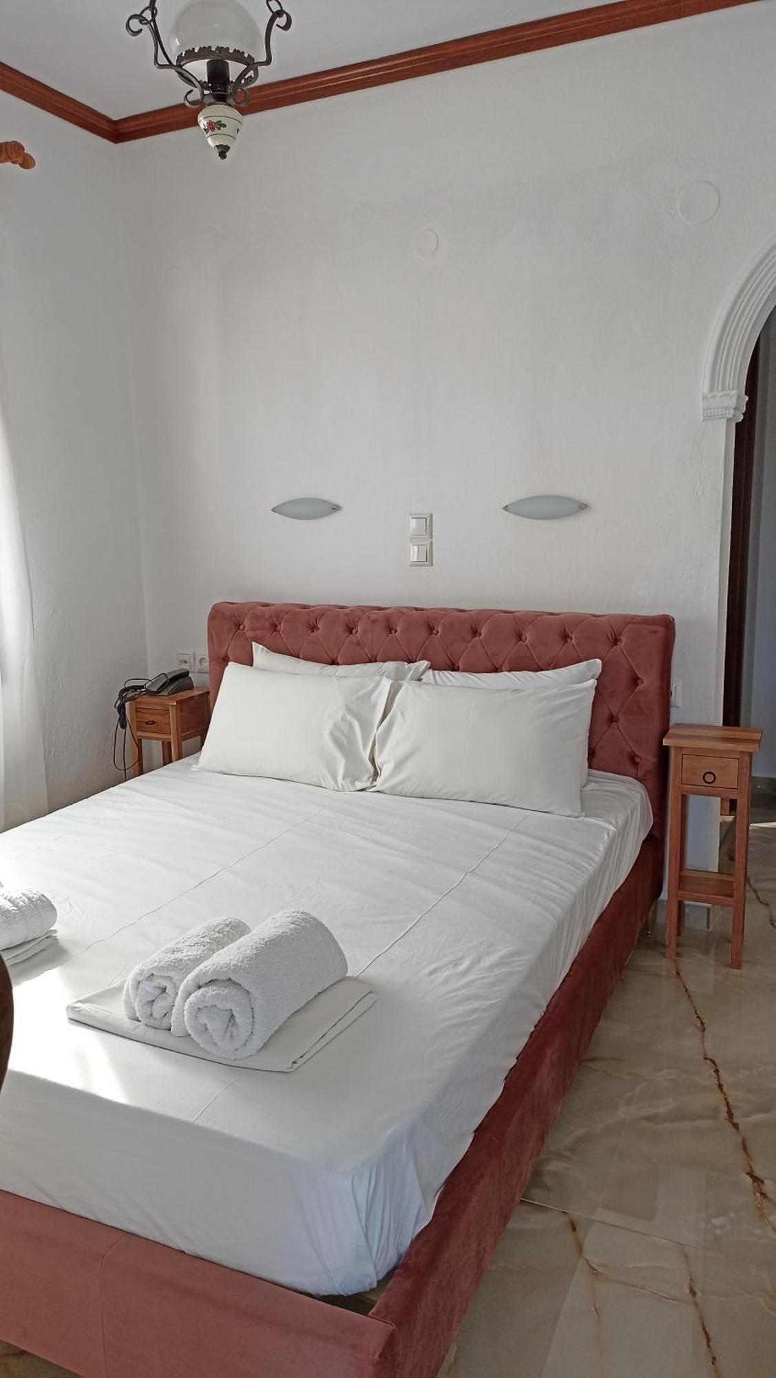 Villa Karapataki Skala Rachoni  エクステリア 写真