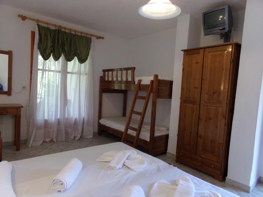 Villa Karapataki Skala Rachoni  部屋 写真