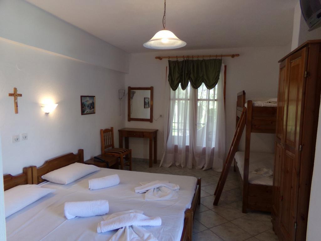 Villa Karapataki Skala Rachoni  部屋 写真
