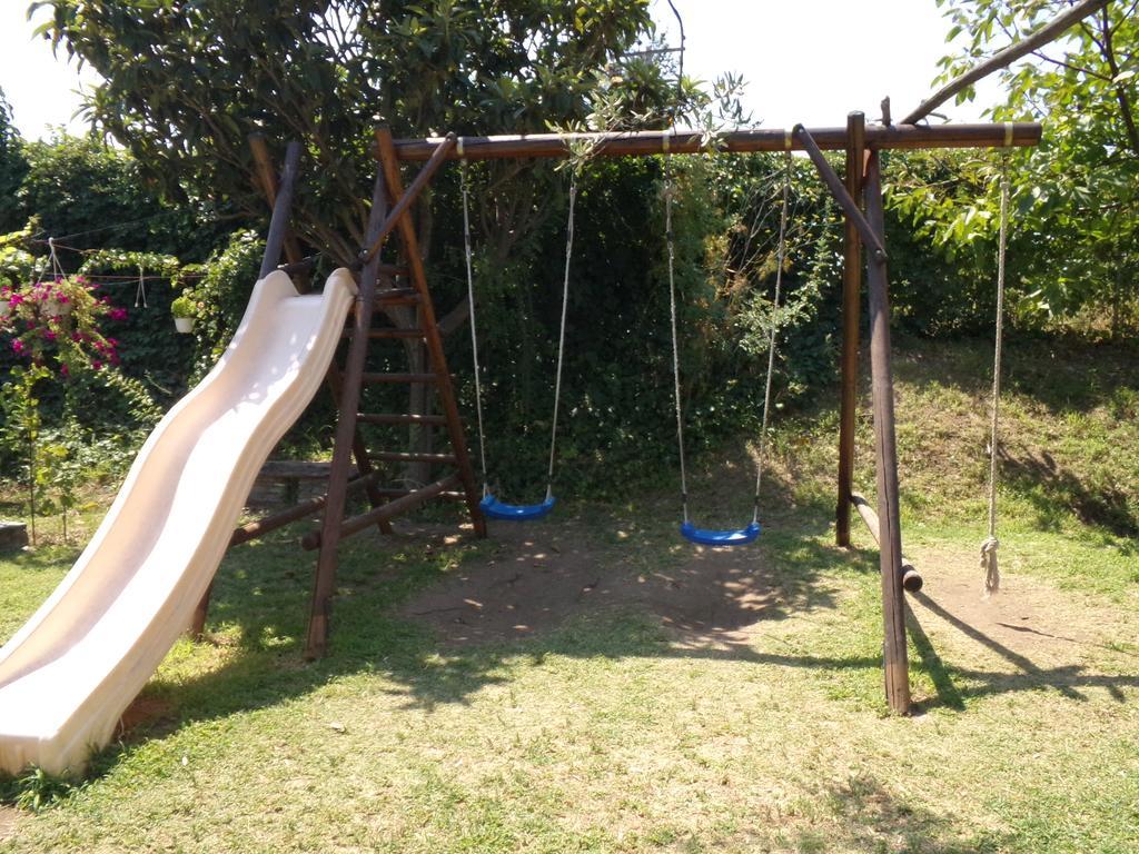 Villa Karapataki Skala Rachoni  エクステリア 写真