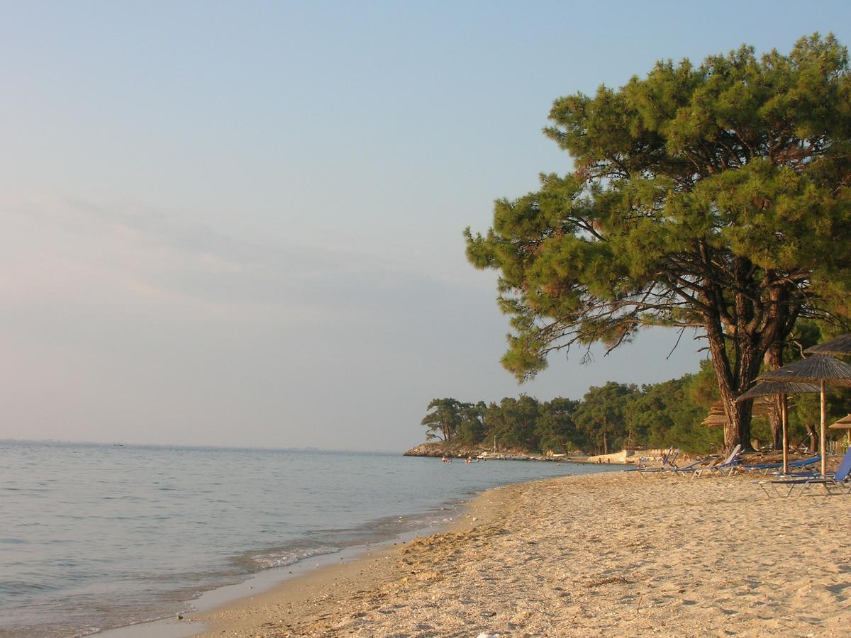 Villa Karapataki Skala Rachoni  エクステリア 写真