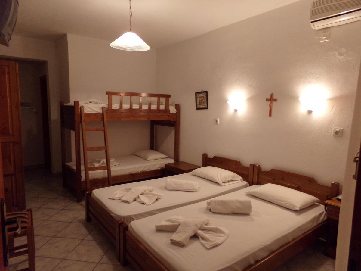 Villa Karapataki Skala Rachoni  部屋 写真